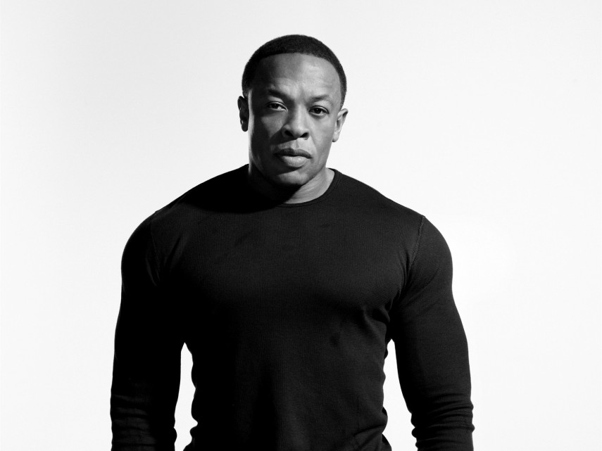 Dr. Dre, US$ 830 milhões