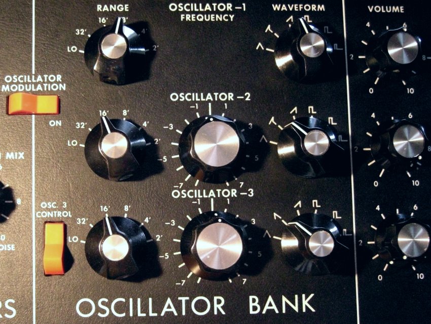 Moog