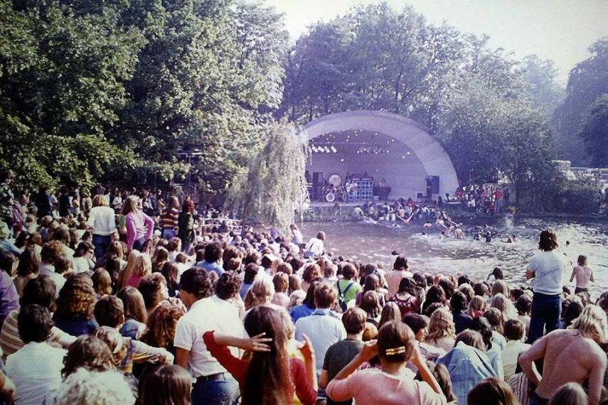 Pink Floyd em 1971 no Crystal Palace Garden Party