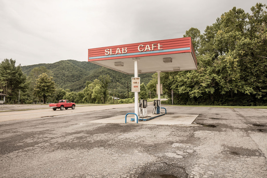 Robert Götzfried viajou o sul dos EUA para fazer a série de retratos Fill'er up!