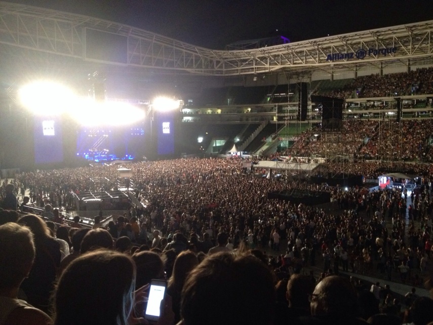 Se o show for mesmo no Allianz Parque, você vai ficar quase cara a cara com eles. Quem foi nas apresentações de Paul McCartney no ano passado, sabe bem disso