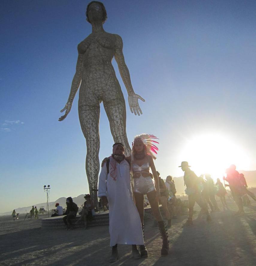 Casal mais hipster do Burning Man: sim ou com certeza?