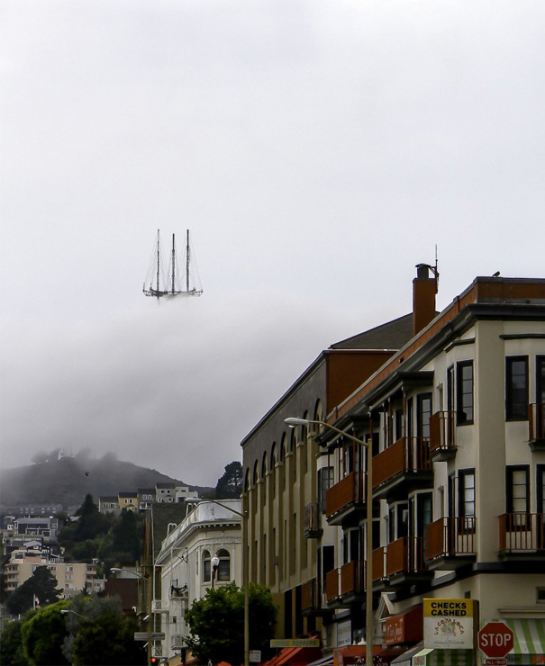 O corte da foto faz a gente pensar que é outra coisa. olha só!