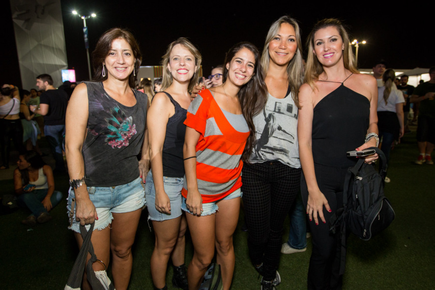 Amigas curtem a sexta no Rock in Rio