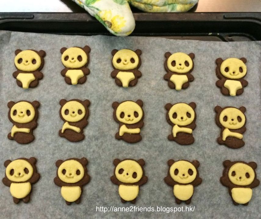 Mãe transforma a refeição dos quatro filhos em brincadeira fazendo pratos artísticos