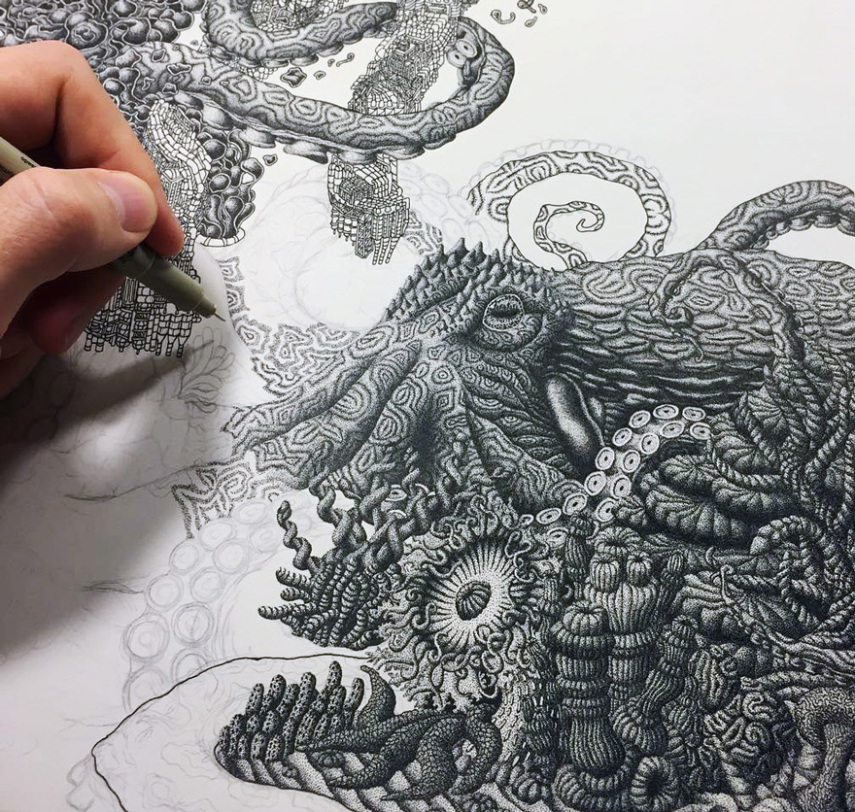 Artista demora de seis a 100 horas para completar cada desenho