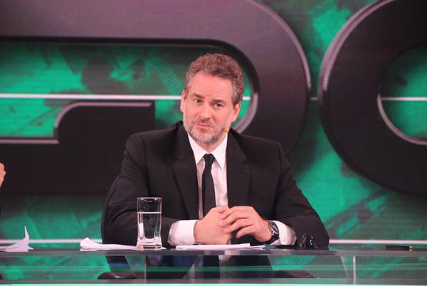O Dan Stulbach tem um irmão perdido lá em Hollywood...