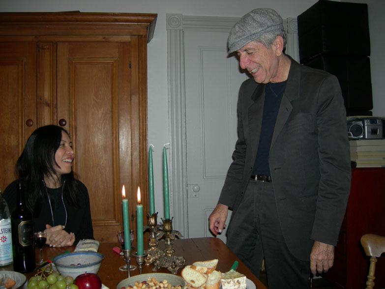 Curtindo um jantar à luz de velas