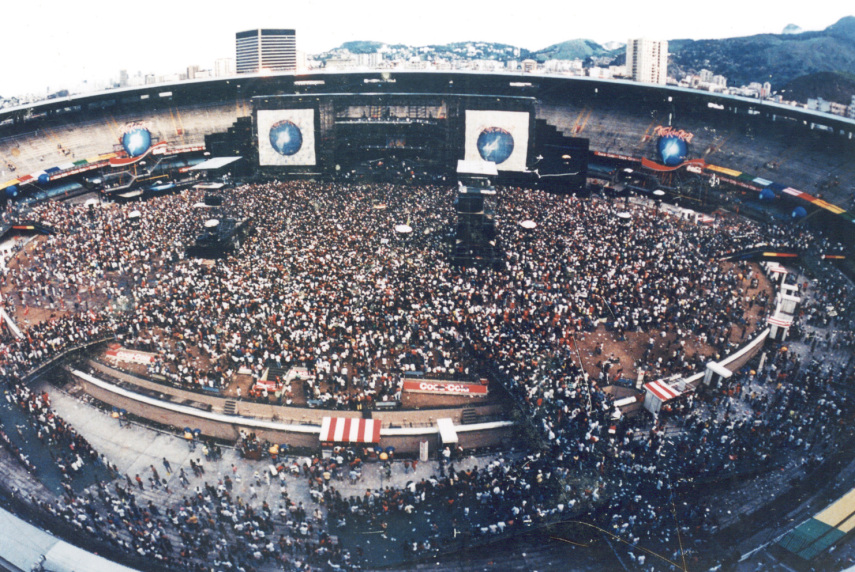 Com esse show no RiR, eles entraram para o Guinness Book, tocando para um público de 198 mil pessoas