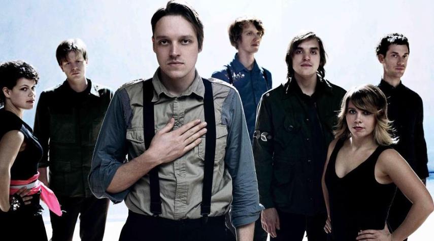 Arcade Fire, US$ 1 milhão (R$ 3,94 milhões) e  US$ 1,5 milhã0 (R$ 5,92 milhões). 