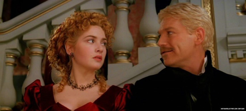 No ano seguinte, ela fez o papel de Ofélia na megaprodução de <b>Kenneth Branagh</b>, <i>Hamlet</i>. Para uma atriz inglesa, é o equivalente a fazer <i>O Vestido de Noiva</i> de <b>Nelson Rodrigues</b> aqui no Brasil.