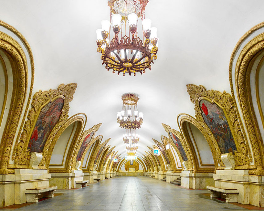 Fotógrafo canadense faz cliques incríveis das estações de metrô em Moscou, na Rússia