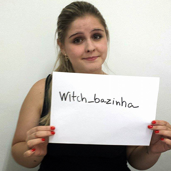 Eu gostava de coisas de Wicca e bruxaria. Apesar de me chamar Mayara, minha irmãzinha me chamava de 'Balala', então me chamavam de Bá em casa