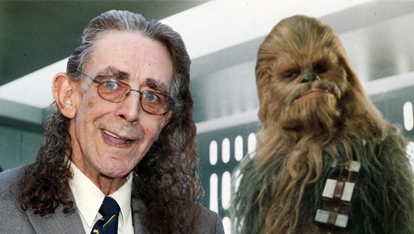Nascido em 1944, o ator atuou em poucos trabalhos: 22, metade deles   encarnando o grandalhão peludo Chewbacca