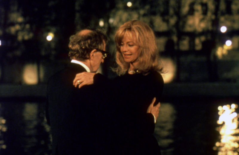 Dirigida por Woody Allen nesta comédia musical, Goldie surgiu cantando e dançando