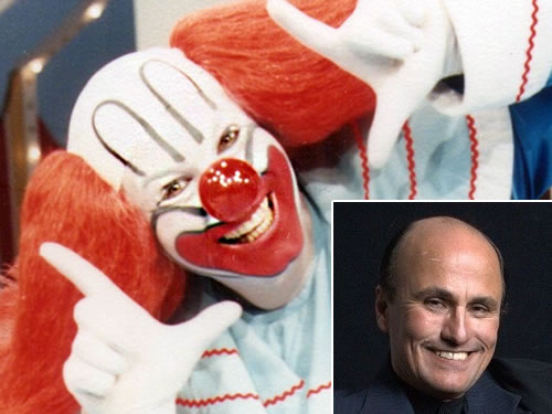 O ator acabou ficando famoso como um dos atores a encarnar o Bozo no SBT, nos anos 80. Recentemente, aos 62 anos, confirmou que foi viciado em drogas na época do programa infantil