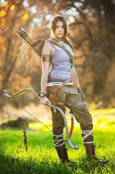 Lara Croft é uma das personagens dos games mais recriadas por cosplayers. No dia do lançamento de 'Rise of the Tomb Raider', separamos 50 cosplays incríveis da nossa heroína.