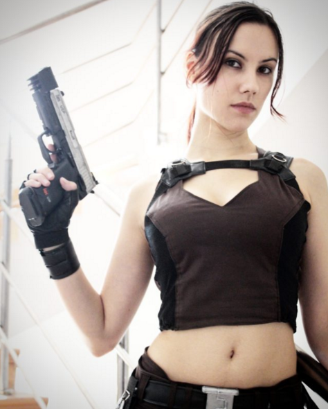 Lara Croft é uma das personagens dos games mais recriadas por cosplayers. No dia do lançamento de 'Rise of the Tomb Raider', separamos 50 cosplays incríveis da nossa heroína.