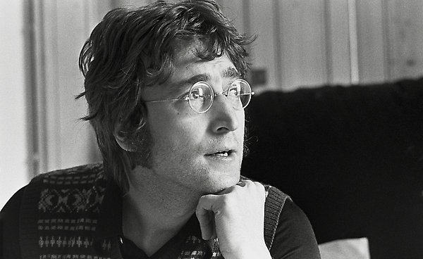 O ex-Beatle foi responsável por uma quantia de $ 12 milhões de dólares em 2015 - e nós temos certeza que continuará lucrando assim por muitos e muitos anos
