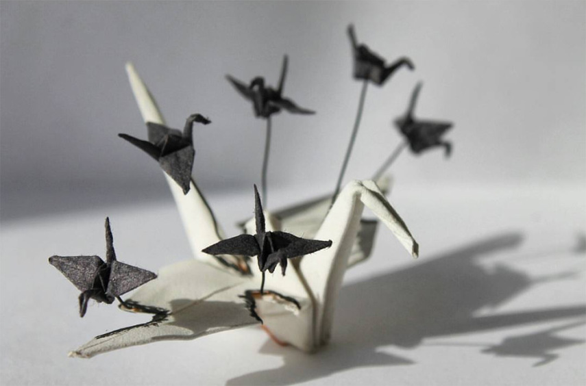Cristian Marianciuc faz garças de origami (tsurus, em japonês) diferentonas e criativas