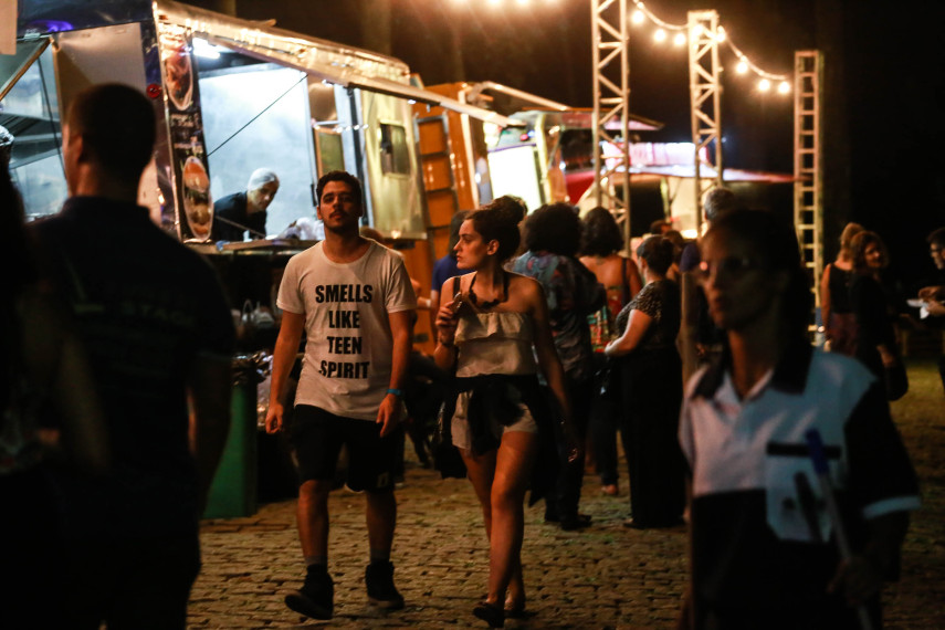 Público aproveitou a primeira edição do festival Mimo no Parque Lage, no Rio de Janeiro