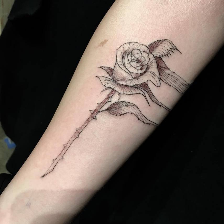 Scott Campbell é um tatuador renomado de Nova York. Tamanha fama fez com que o artista resolvesse testar a confiança de seus clientes: ele ofereceu tatuagens grátis, mas sem que as pessoas soubessem qual desenho ele estava fazendo.