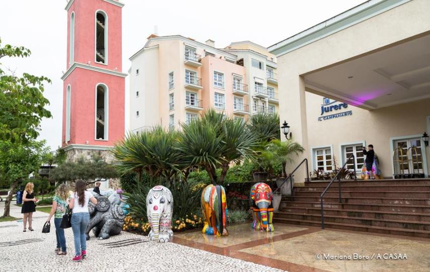 Florianópolis amanheceu com vários elefantinhos coloridos espalhados pela cidade