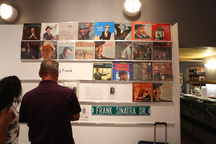 Exposição Frank Sinatra: The Man, the Voice, and the Fans