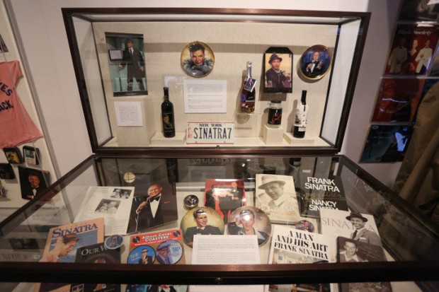 Exposição Frank Sinatra: The Man, the Voice, and the Fans