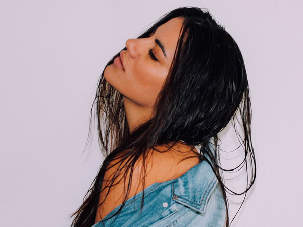 A cantora das Ilhas Canárias, de 25 anos,  Canary Islands, é um dos bons nomes da nova corrente de R&B alternativo.