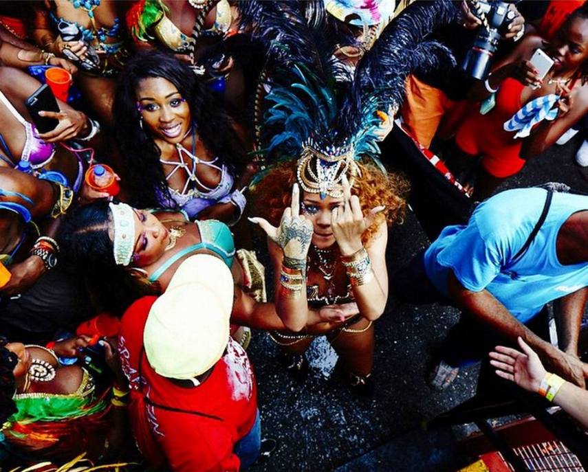 Rihanna: Carnaval em Barbados