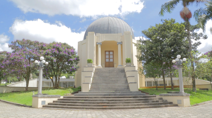 O planetário é um dos lugares mais disputados do Parque Cientec