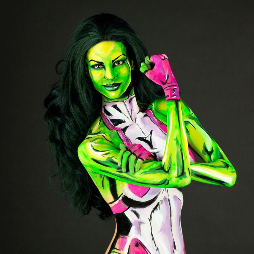 Quem é cosplayer sabe como é trabalhoso desenvolver uma fantasia. A artista canadense Kay Pike resolveu 