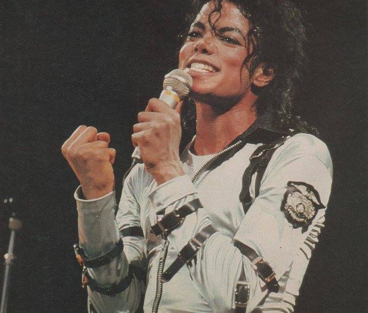 Michael Jackson quase interpretou Jar Jar Binks em “Star Wars Episódio I –  A Ameaça Fantasma” – Vírgula