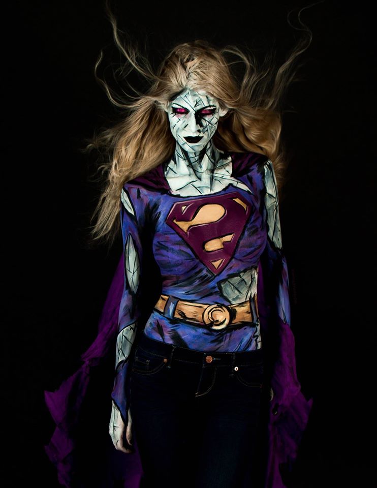 Quem é cosplayer sabe como é trabalhoso desenvolver uma fantasia. A artista canadense Kay Pike resolveu 