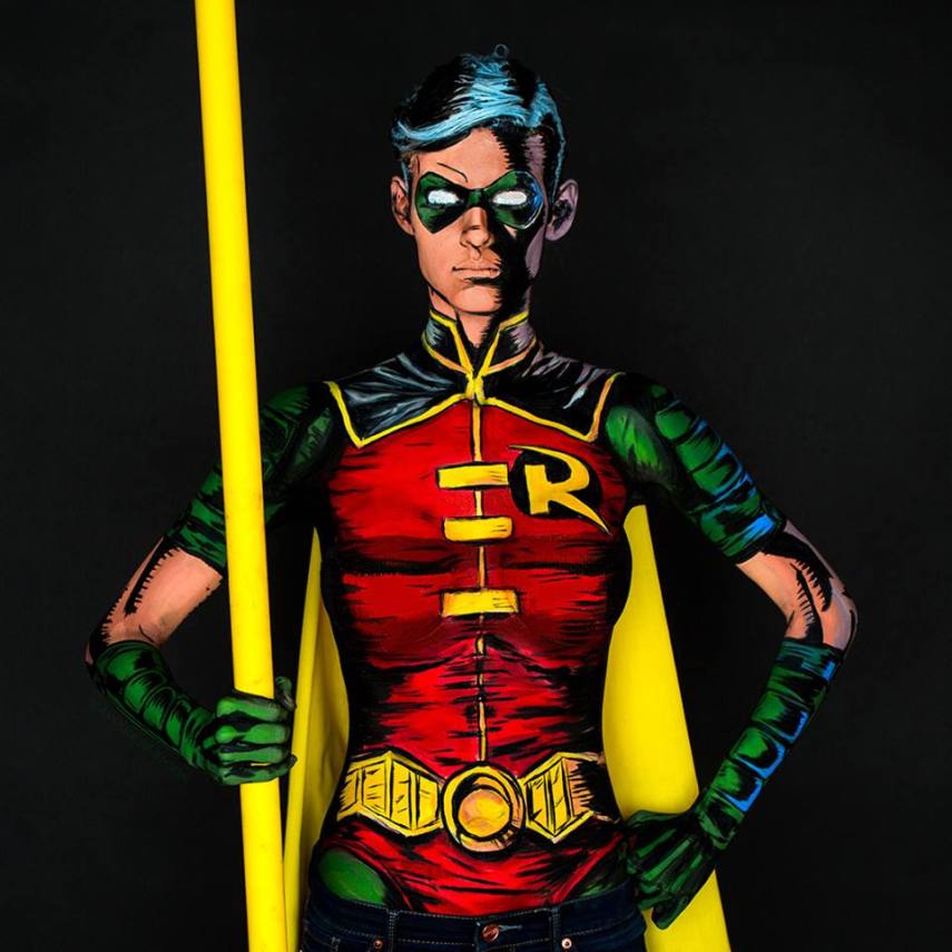 Quem é cosplayer sabe como é trabalhoso desenvolver uma fantasia. A artista canadense Kay Pike resolveu 