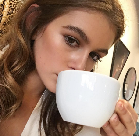 Filha da lendária modelo Cindy Crawford estreou primeira campanha de moda