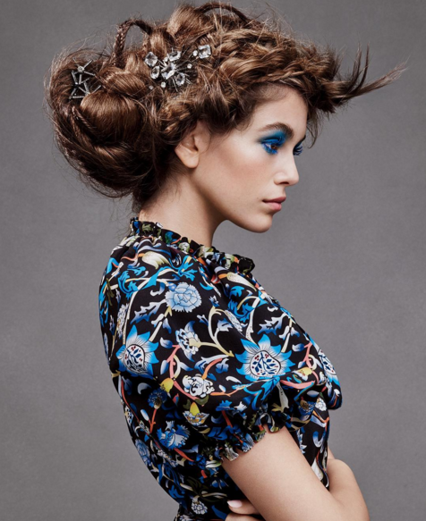 Filha da lendária modelo Cindy Crawford estreou primeira campanha de moda