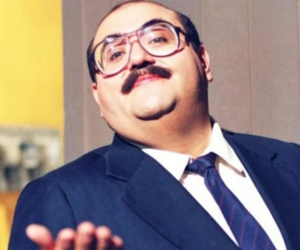 Rúben Aguirre, o Professor Girafales, morreu nesta sexta-feira (17) aos 82 anos