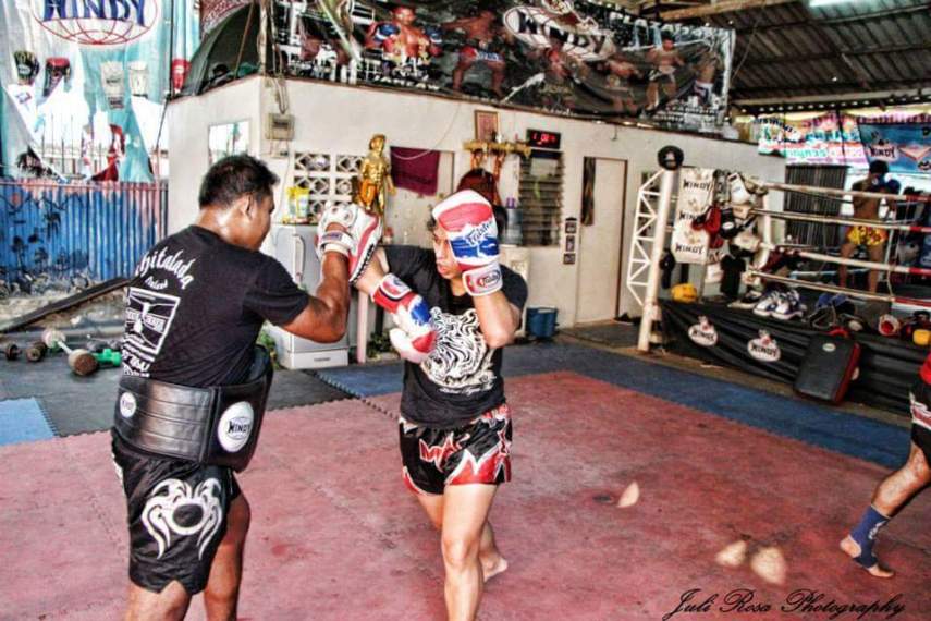 A atleta treina duas vezes ao dia para manter a forma e continuar colecionando títulos