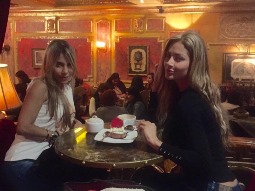 As modelos não gostaram das fotos postadas pode Carolina na rede social e decidiram agir por conta própria