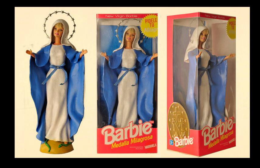 Os artistas Marianela Perelli e Emiliano Paolini transformaram os bonecos Ken e Barbie em figuras religiosas