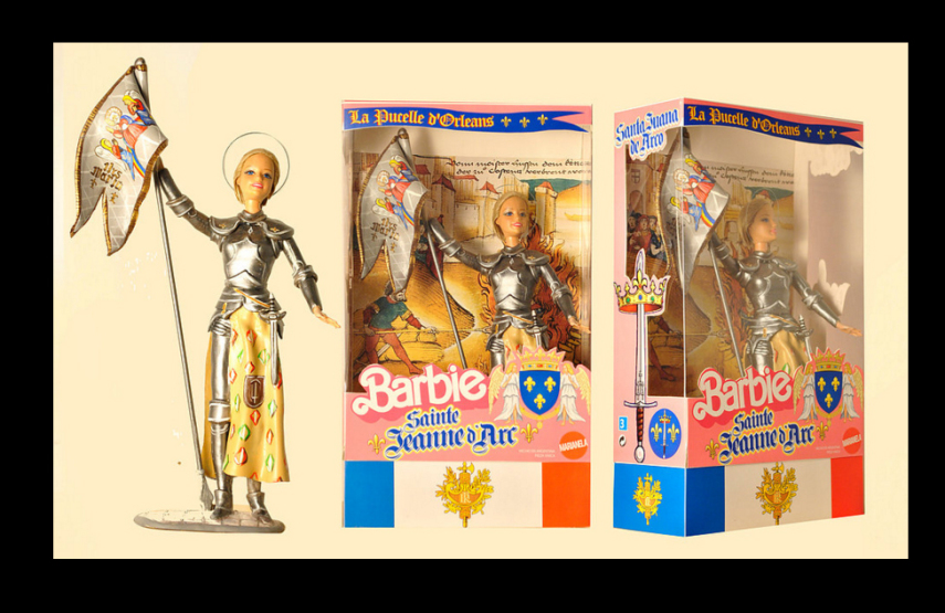 Os artistas Marianela Perelli e Emiliano Paolini transformaram os bonecos Ken e Barbie em figuras religiosas