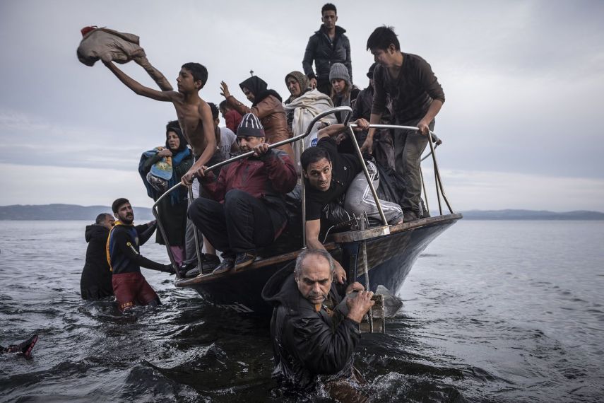 Refugiados em foto de Sergey Ponomarev