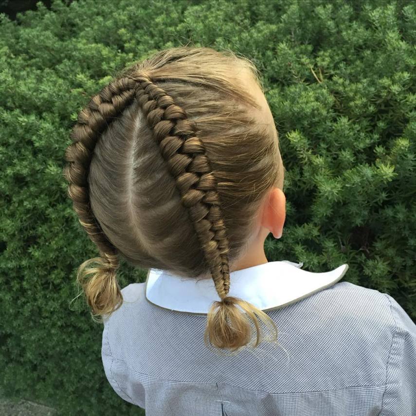 Shelley Gifford parece fazer mágica no cabelo da filha Grace