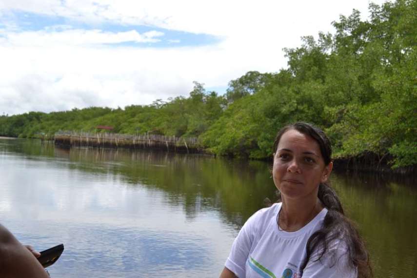 Rio acima, existem dois cercados. Um é utilizado para a adaptação dos animais recém-chegados, e o outro para os que ainda não conseguem sobreviver sozinhos na natureza