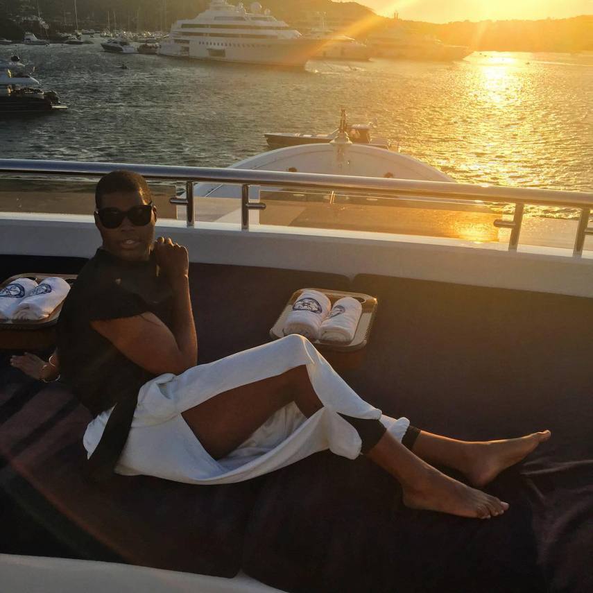 Earvin EJ Johnson III participou do reality   show do canal E! chamado Rich Kids. 