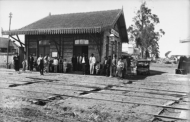 Estação de bondes, na Vila Mariana, em 1900
