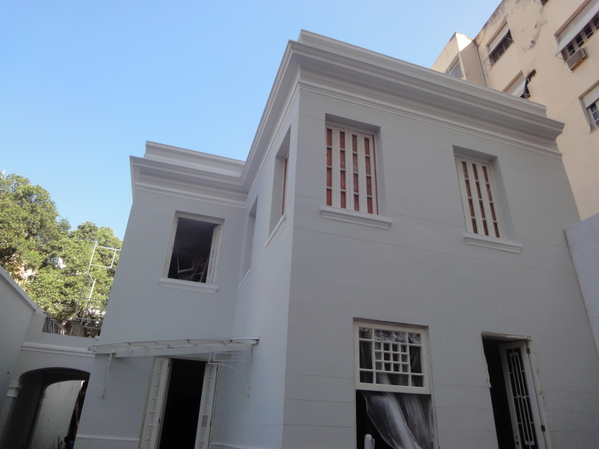 Lateral do prédio após a revitalização
