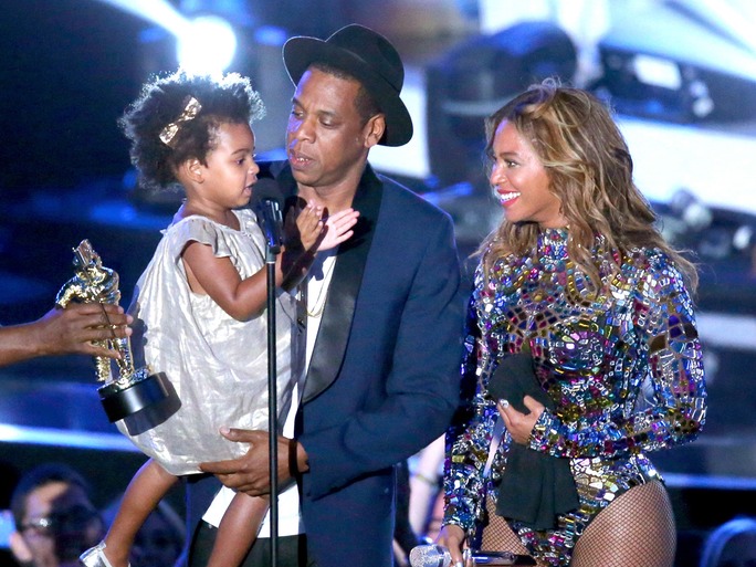 O casal mais poderoso da música norte-americana tem 12 anos de diferença de idade. Eles são pais da fofa Blue Ivy
